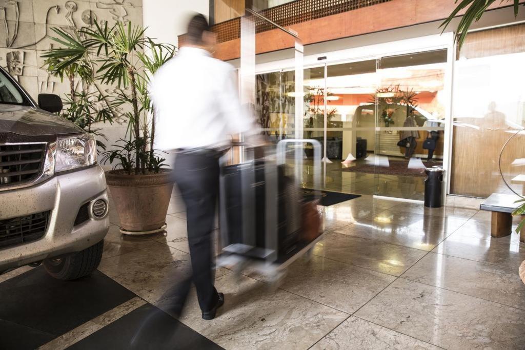Hotel Crystal Londrina Zewnętrze zdjęcie