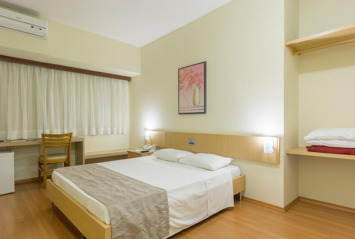 Hotel Crystal Londrina Zewnętrze zdjęcie