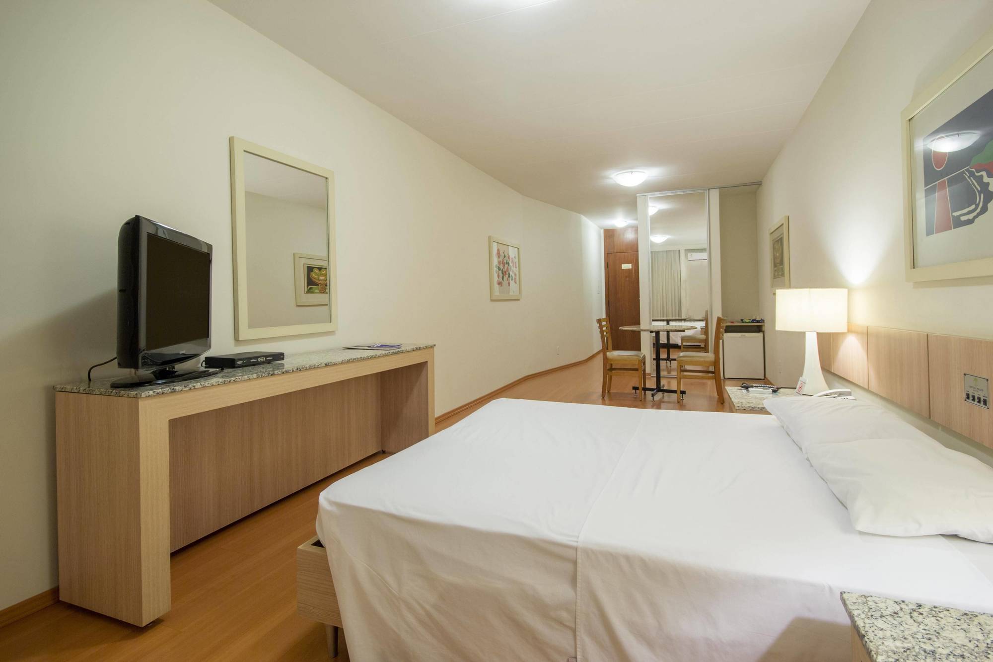 Hotel Crystal Londrina Zewnętrze zdjęcie