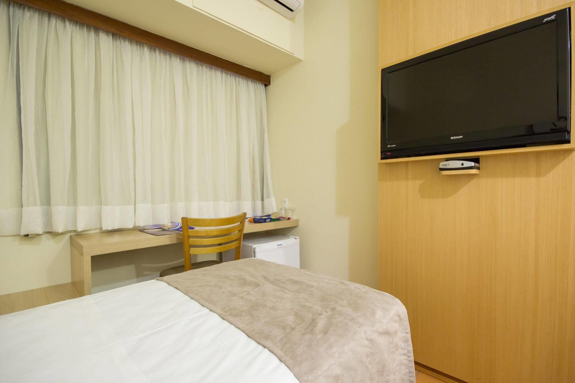 Hotel Crystal Londrina Zewnętrze zdjęcie